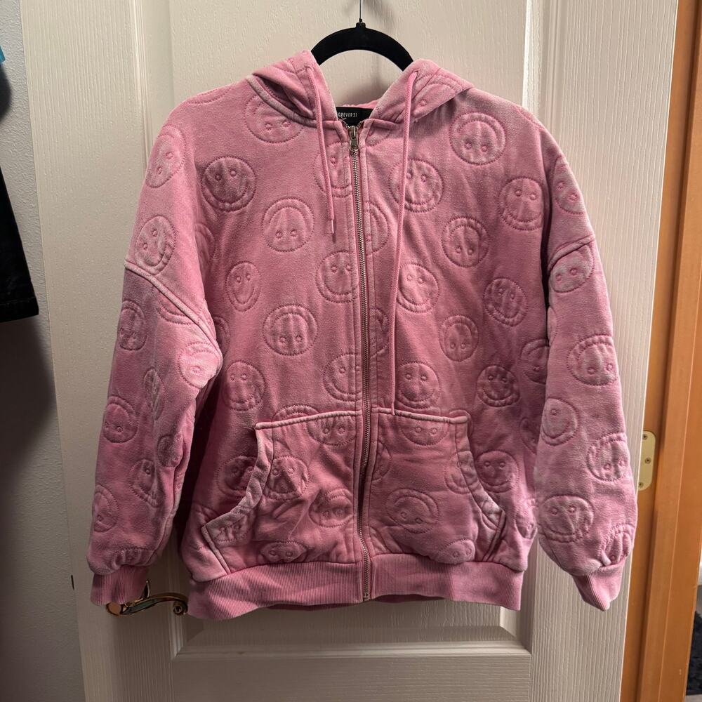 Forever 21 Pink All-Over Smiley Face Quilted Oversized Zip Hoodie